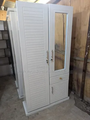 Kabati La Nguo Classic Sana Milango Miwili