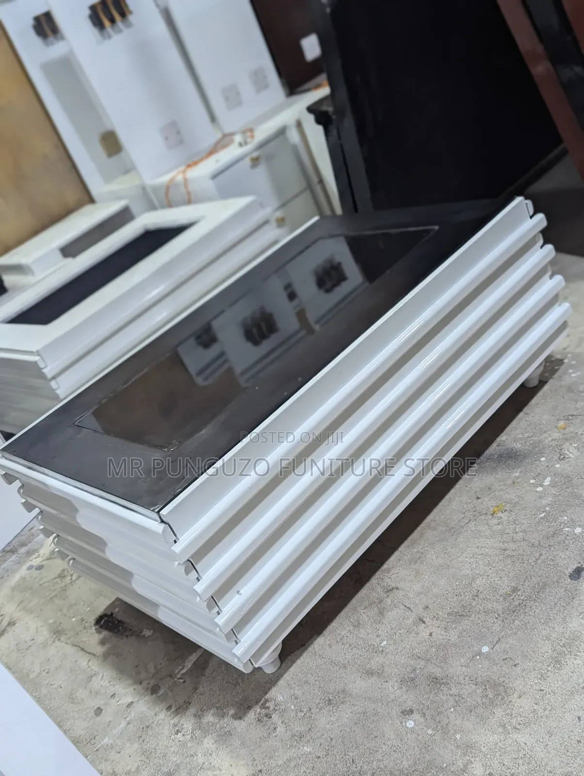 Coffee Table White Juu Kioo