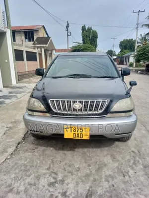 Toyota Harrier 2004 Black