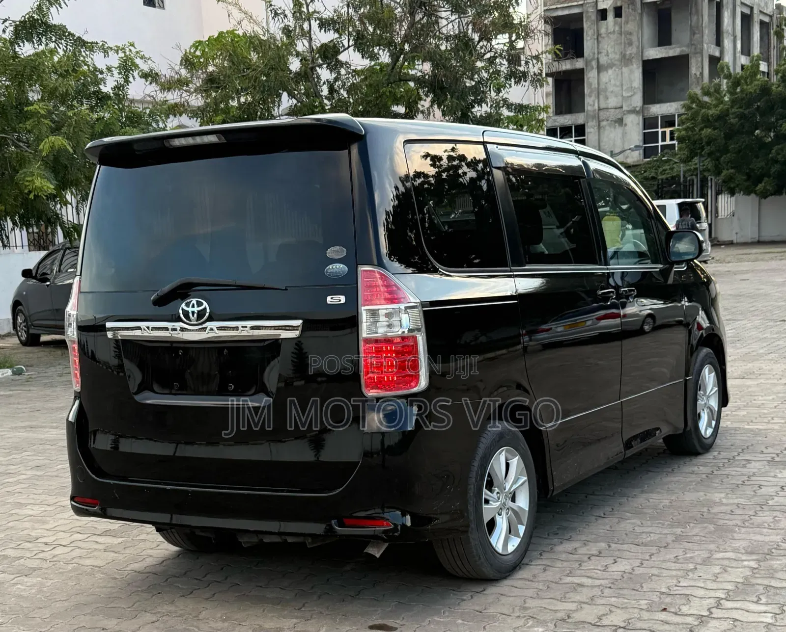 Toyota Noah 2009 Black