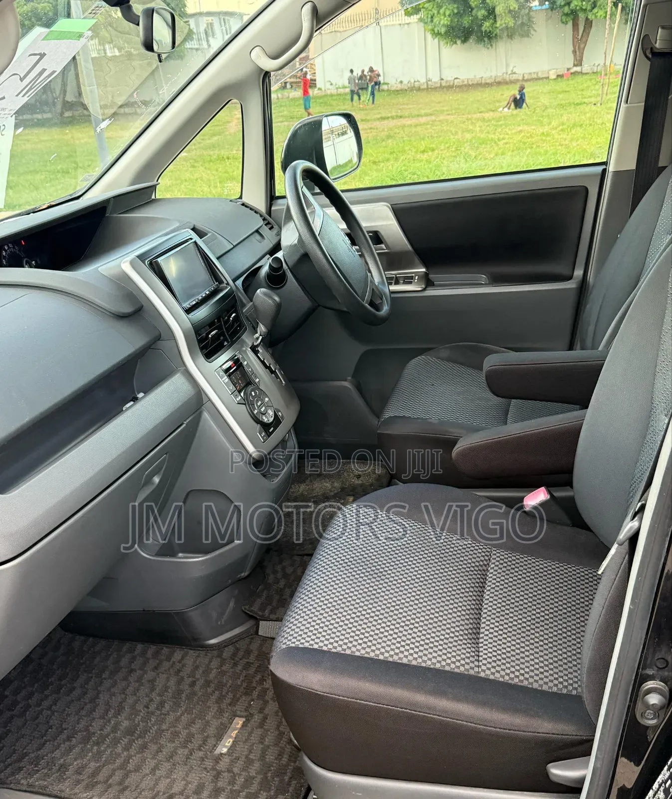 Toyota Noah 2009 Black