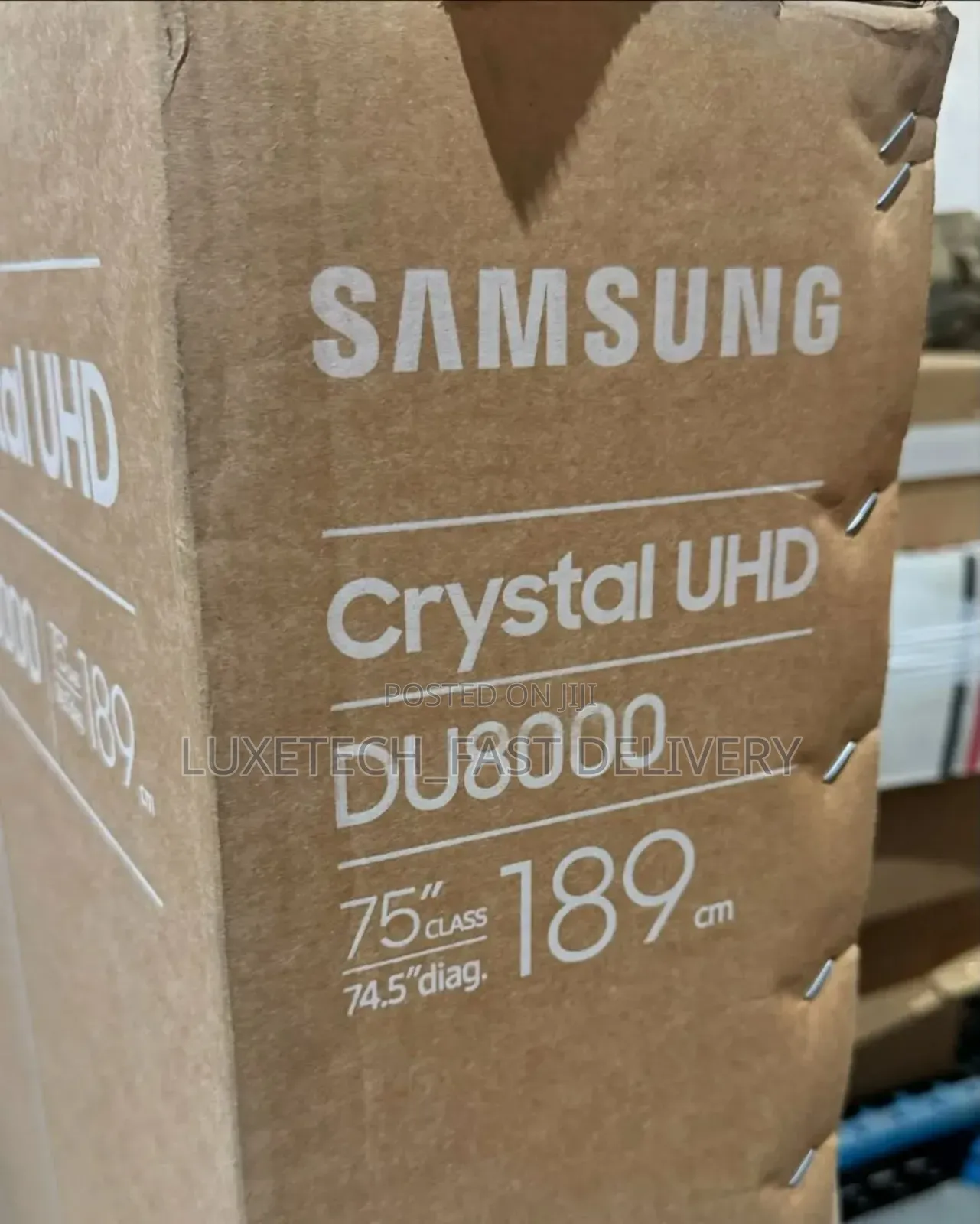 Samsung 75-Inches Crystal Uhd Du8000 Smart Tv