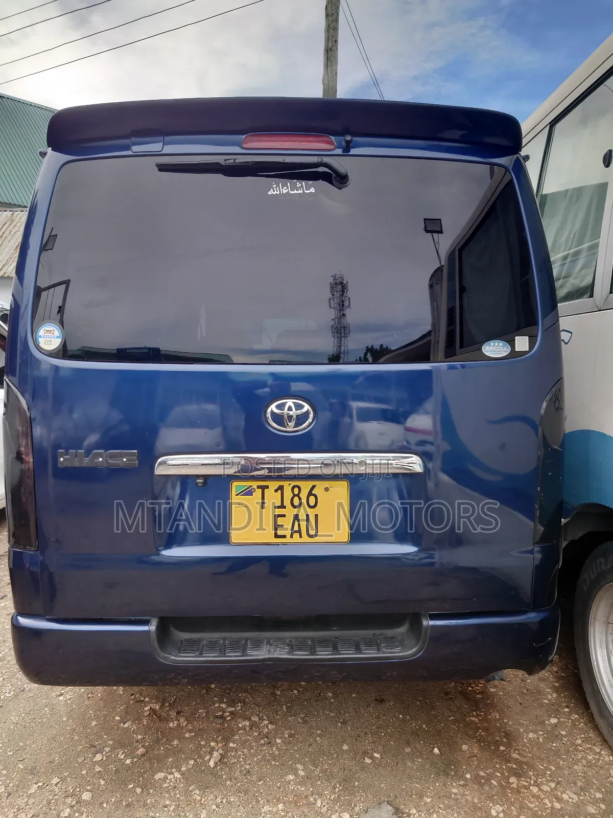 Toyota Quantum 2012 Blue