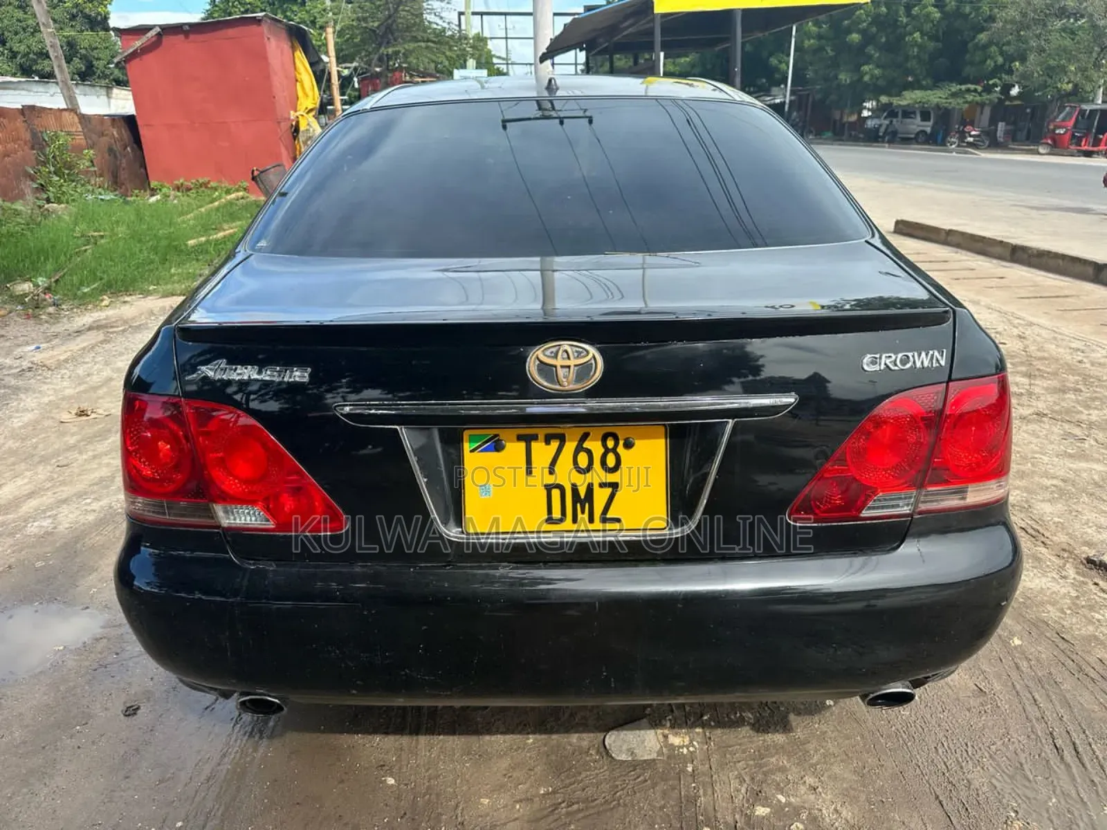 Toyota Crown Royale 2005 Black