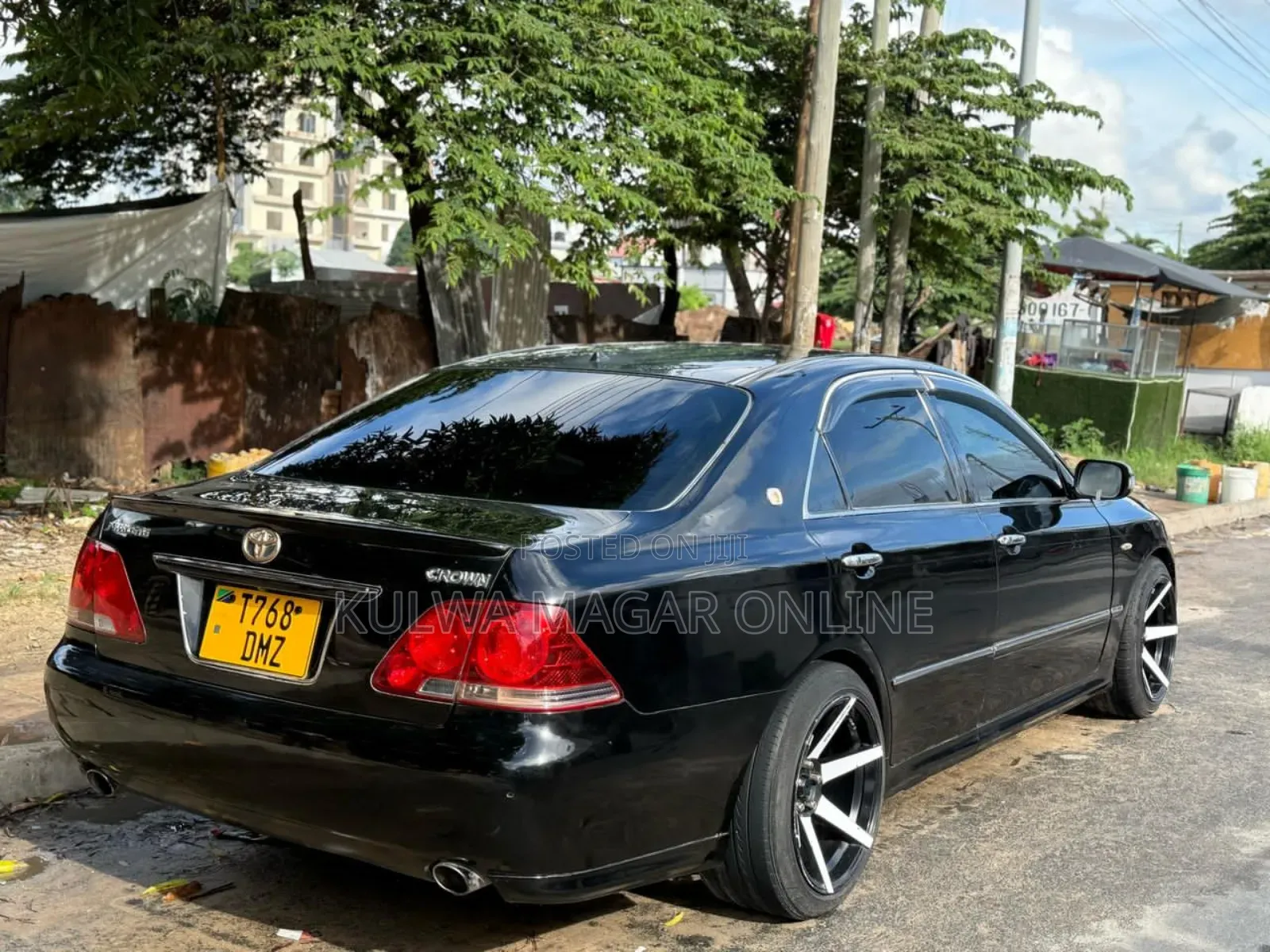 Toyota Crown Royale 2005 Black