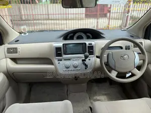 Toyota Raum 1.5 FWD 2005 Blue