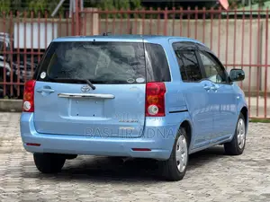 Toyota Raum 1.5 FWD 2005 Blue
