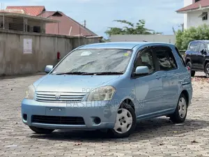 Toyota Raum 1.5 FWD 2005 Blue