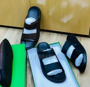 New Classic Male's Open Shoes