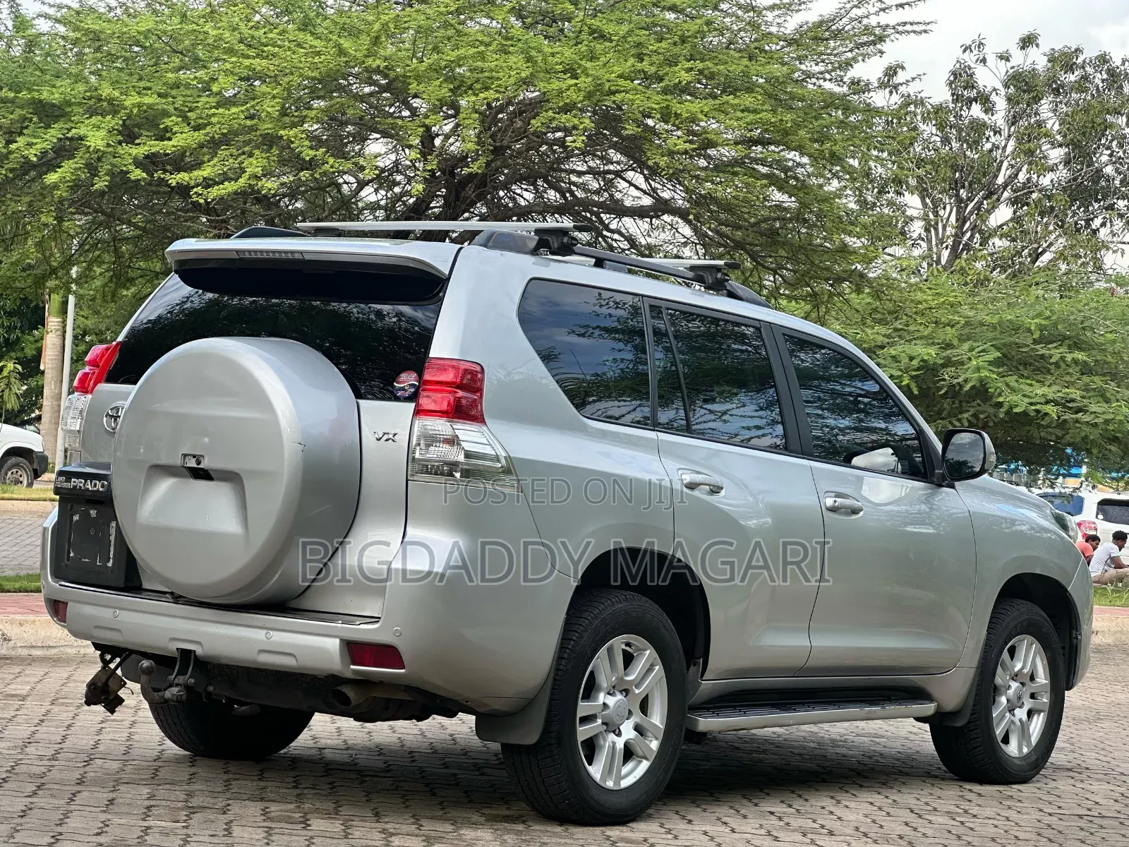 Toyota Land Cruiser Prado 2012 Silver