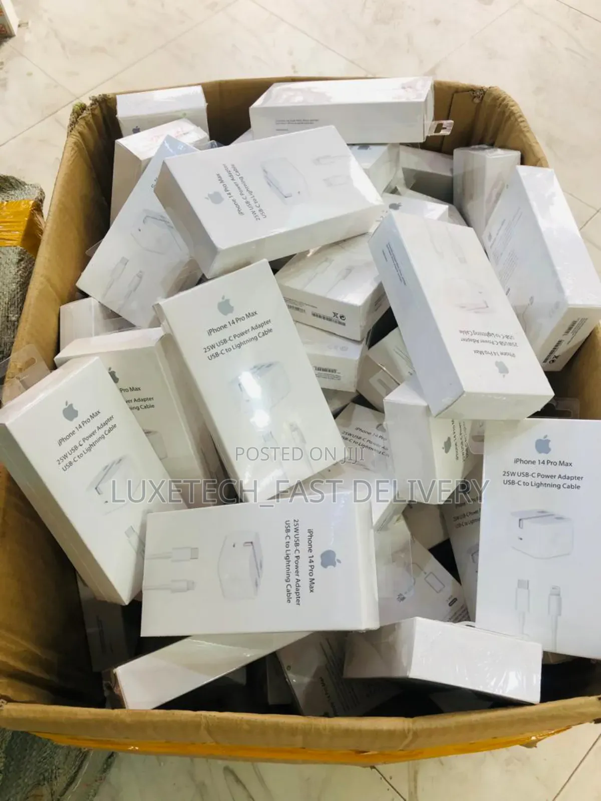 iPhone 14 Pro Max 25w Usb-C Adapters Usb-C-Lightning Cables