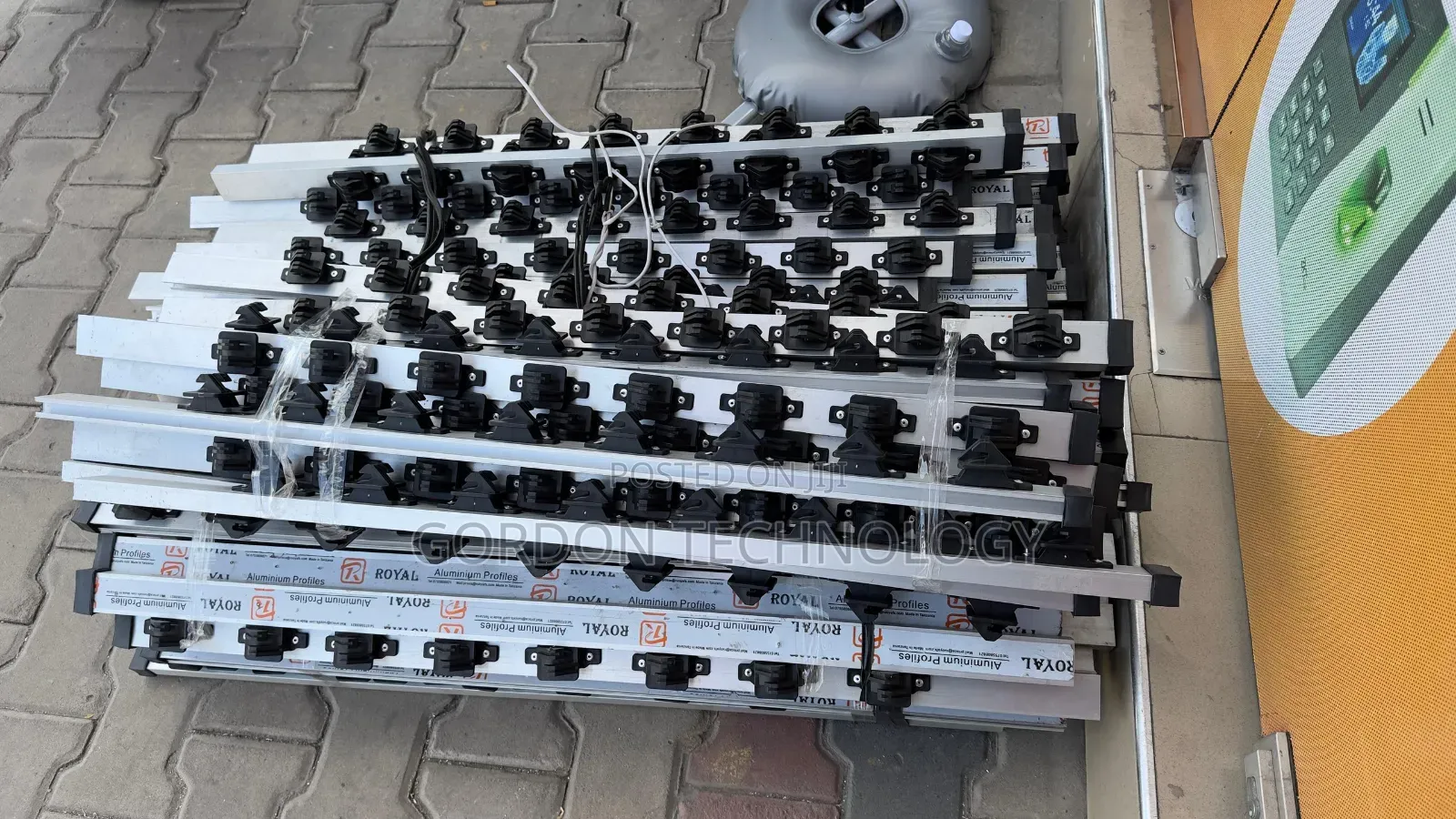 Vifaa Vya Electric Fence
