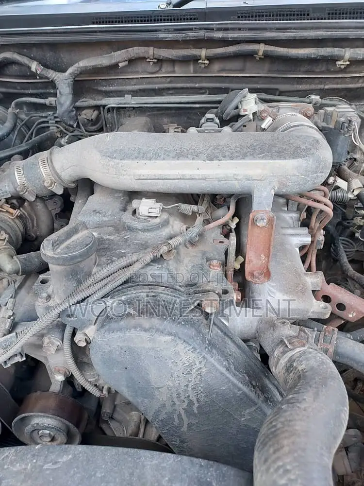 Toyota Hilux 2013 Gray