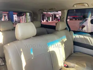 Toyota Alphard 2005 Gold