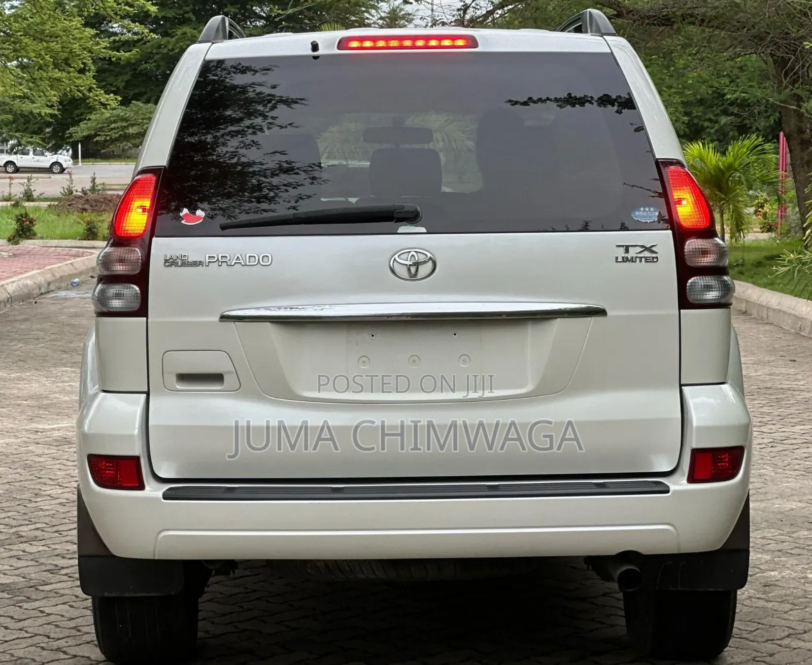 Toyota Land Cruiser Prado 2006 White