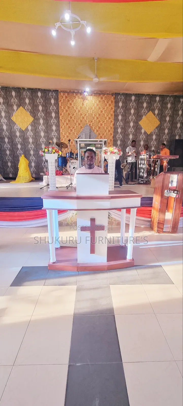 Madhabahu Ya Kanisani