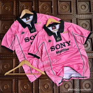 Juventus 1997/1998 Away Shirt