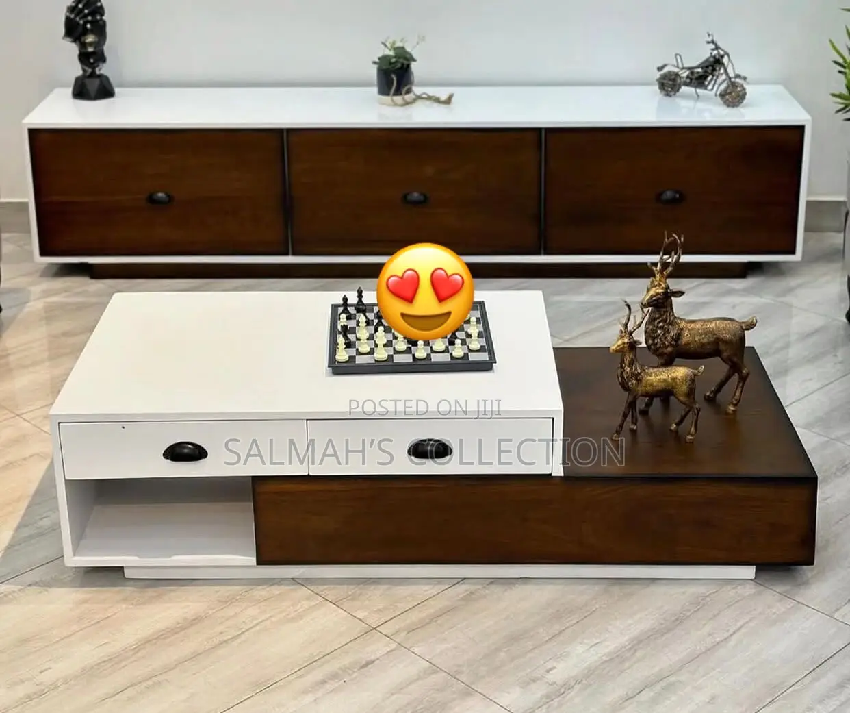 Showcase With Coffee Table
