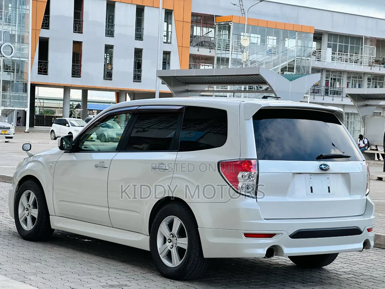 Subaru Forester 2.5X 2010 White