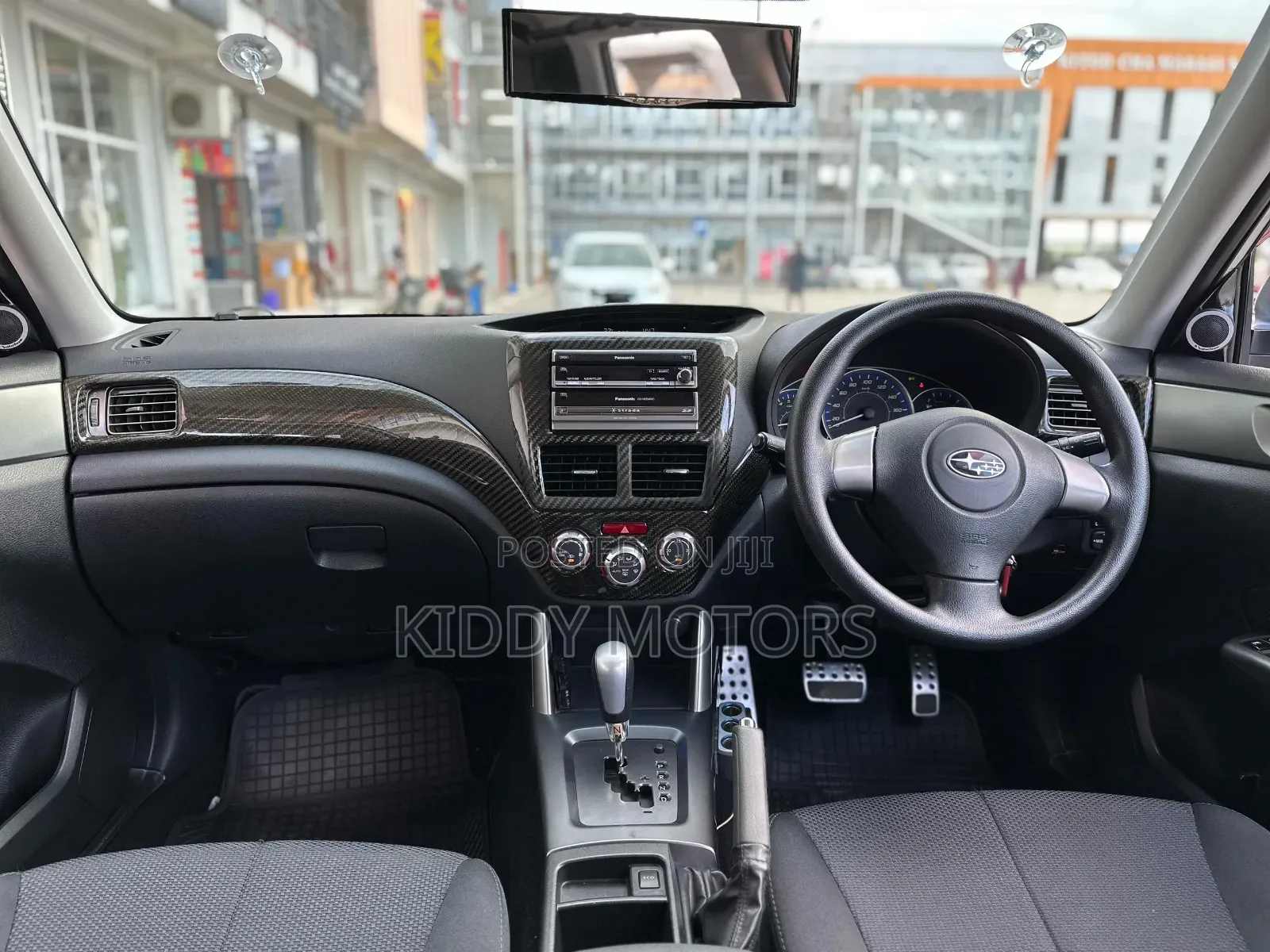Subaru Forester 2.5X 2010 White