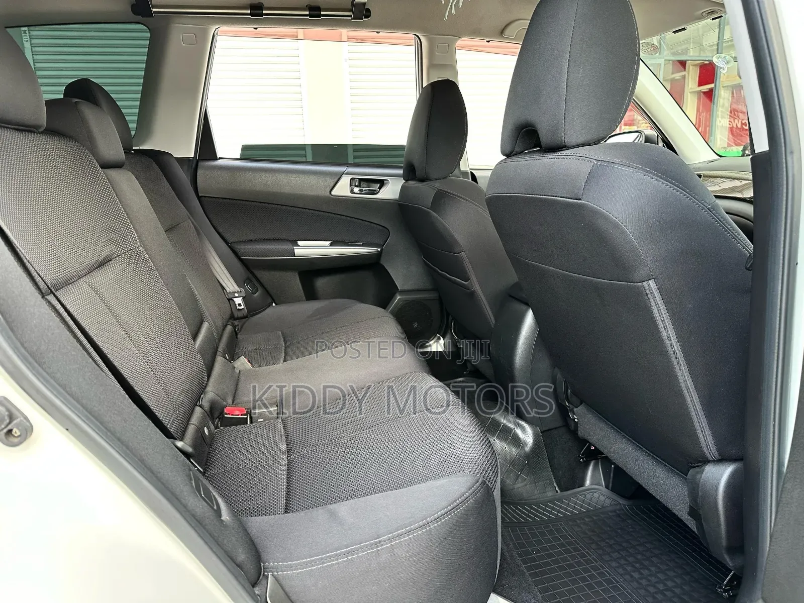 Subaru Forester 2.5X 2010 White