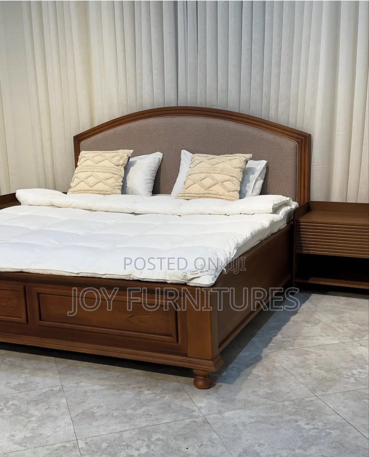 A Class Bed
