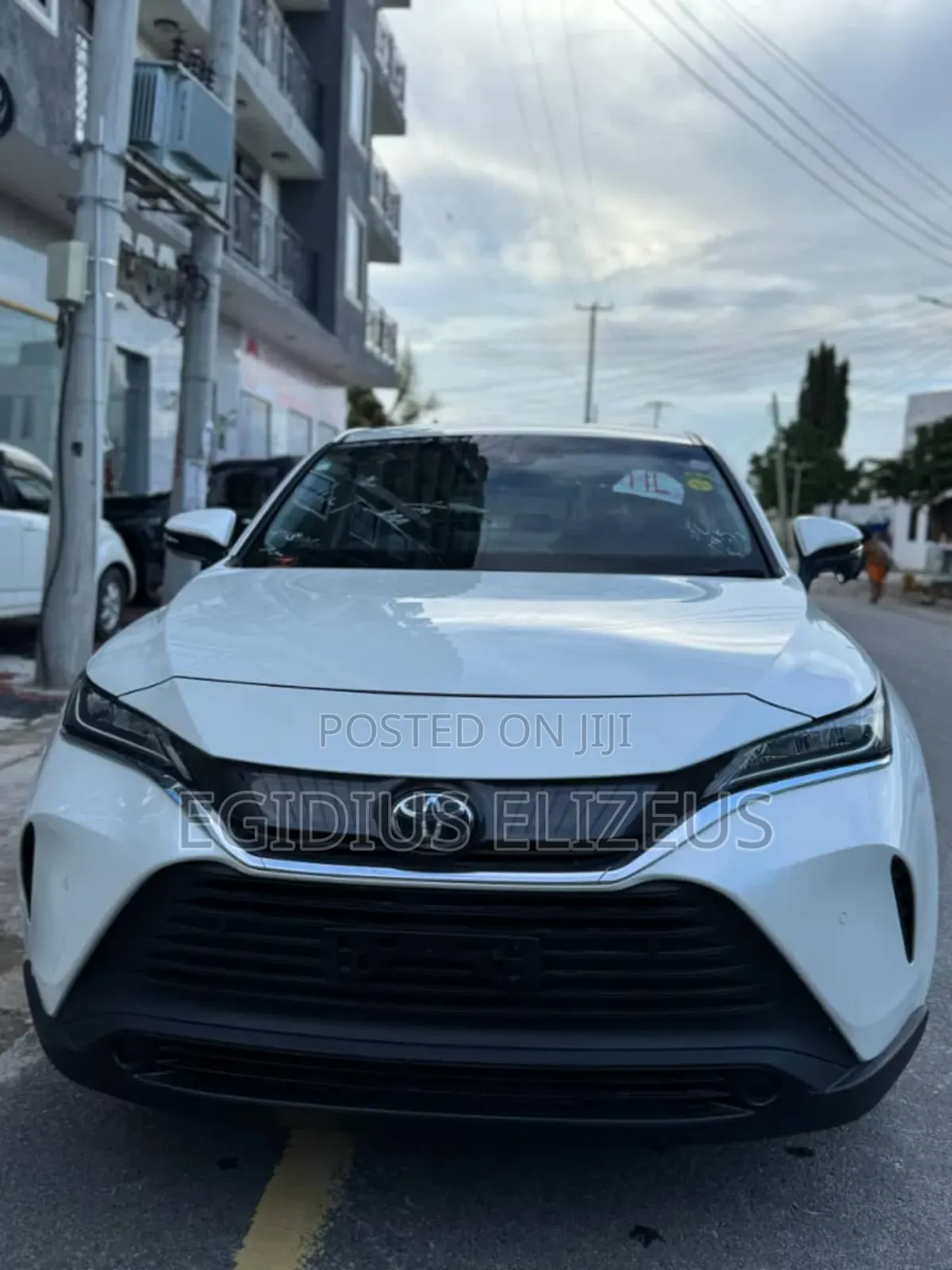 Toyota Harrier 2021 White