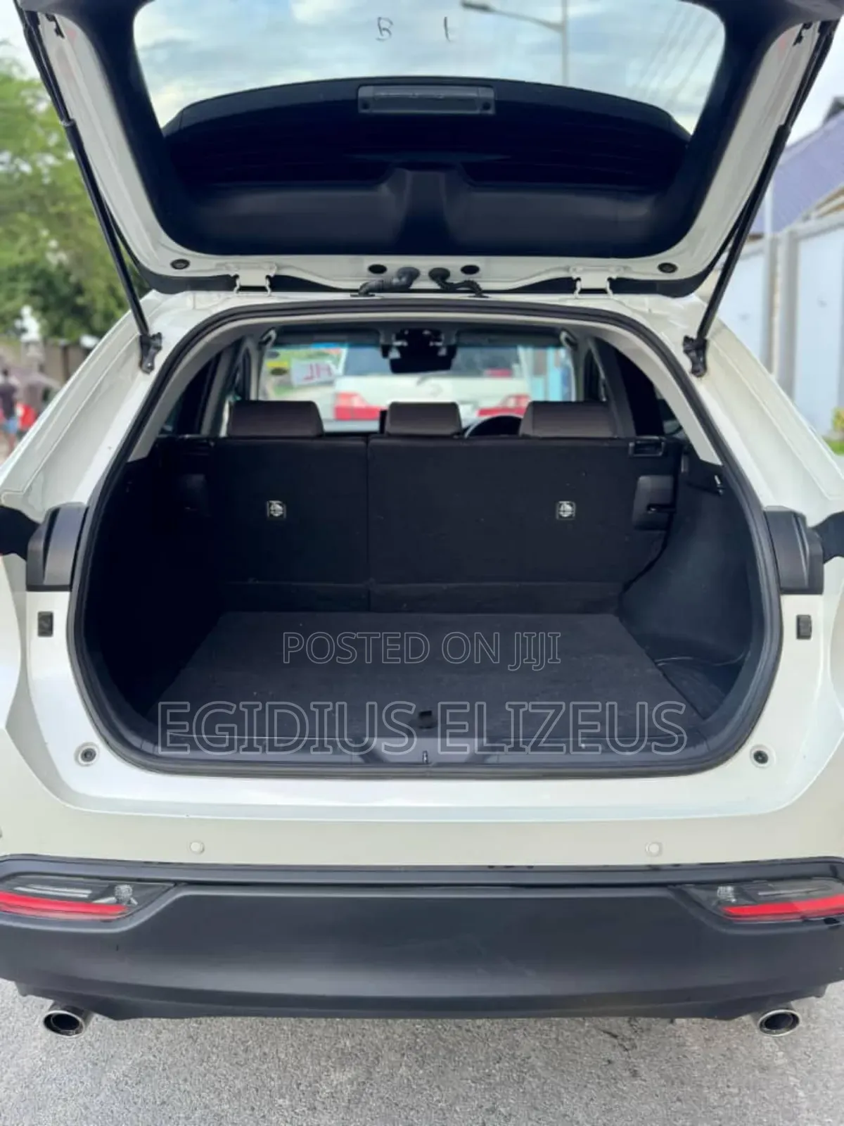 Toyota Harrier 2021 White