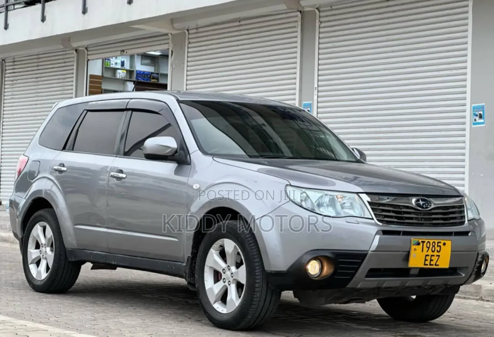 Subaru Forester 2010 Silver