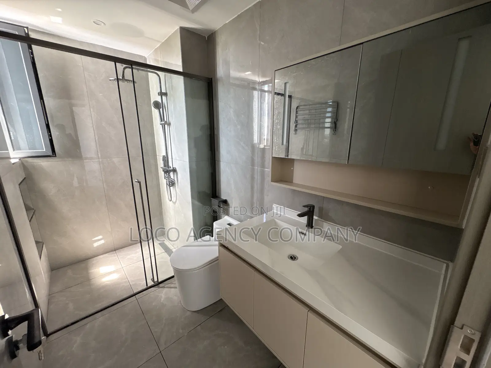 4bdrm Penthouse in Trusted Real Estate, Masaki for rent