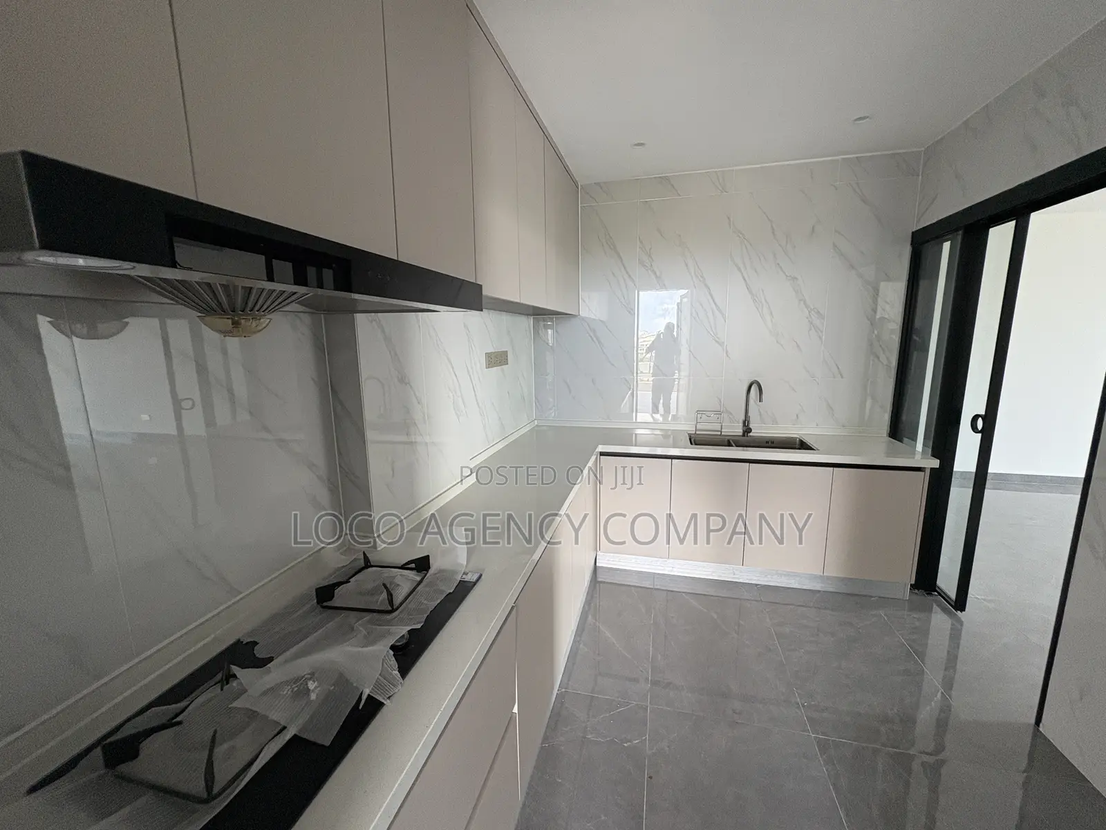 4bdrm Penthouse in Trusted Real Estate, Masaki for rent