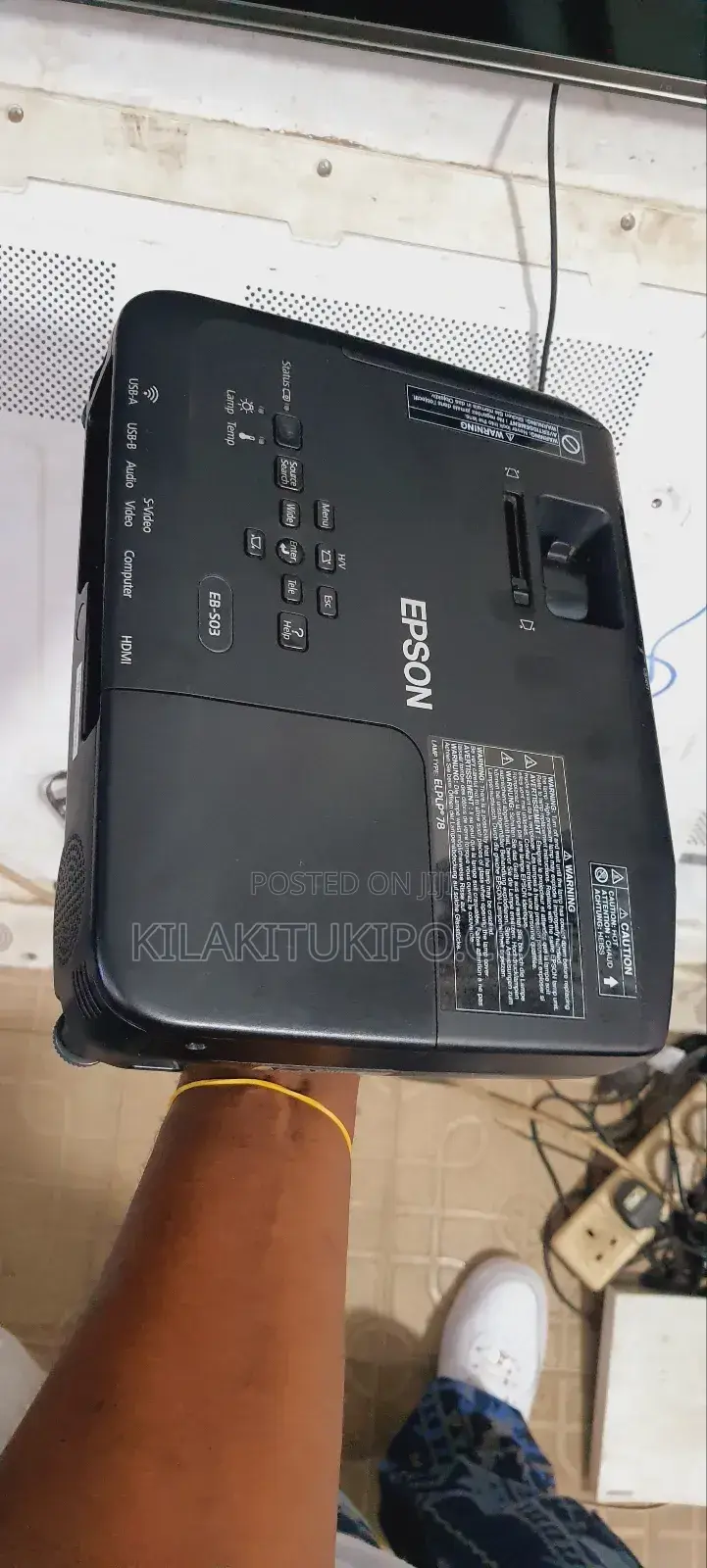 Eb So3 Epson Projector