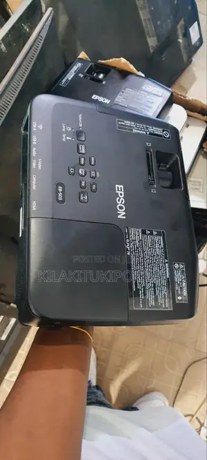 Eb So3 Epson Projector