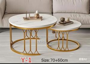 Coffee Table Round Glass in Kinondoni - Furniture, Mrfan Beipoa | Jiji ...