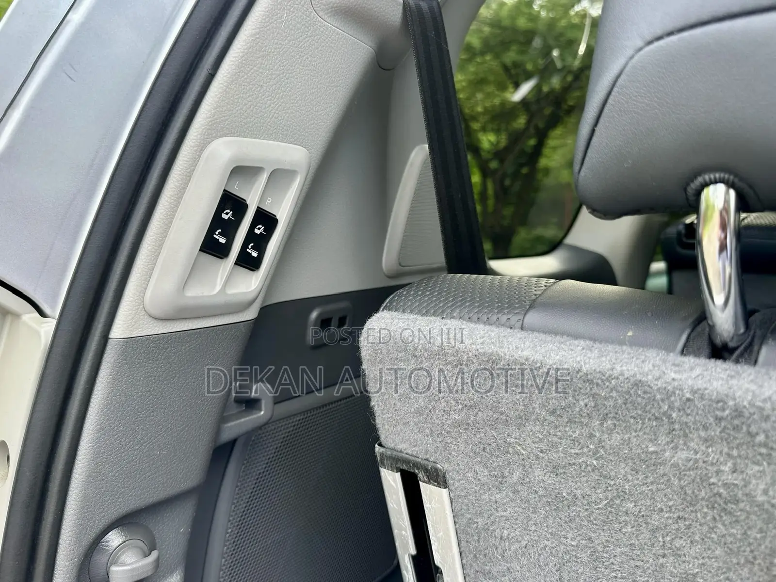 Toyota Land Cruiser Prado 3.0 TD 2012 Silver