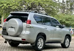 Toyota Land Cruiser Prado 3.0 TD 2012 Silver