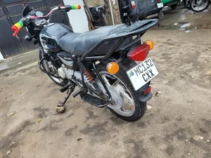 Bajaj Boxer X125 2024 Black