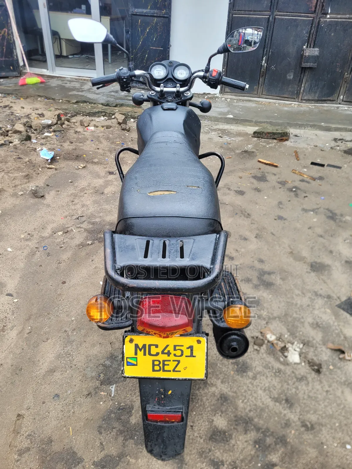 TVS 2024 Black