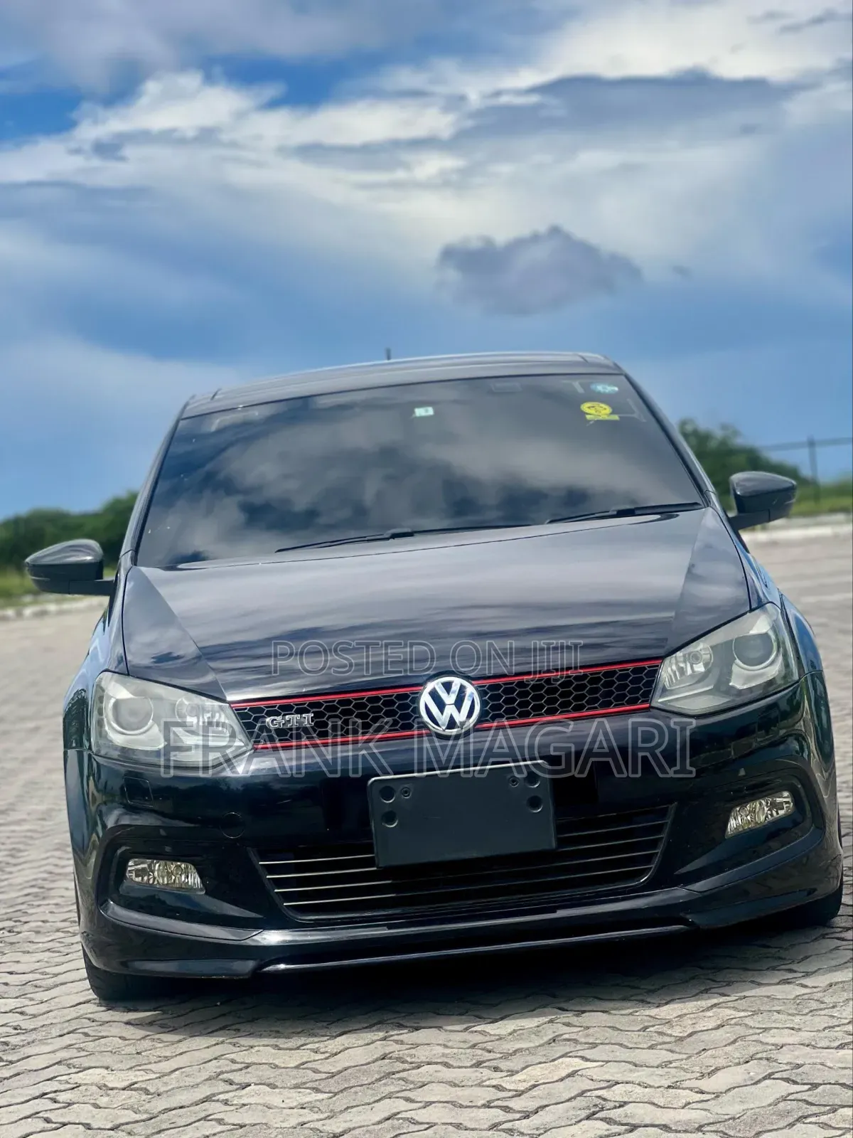 Volkswagen Polo 2011 Black