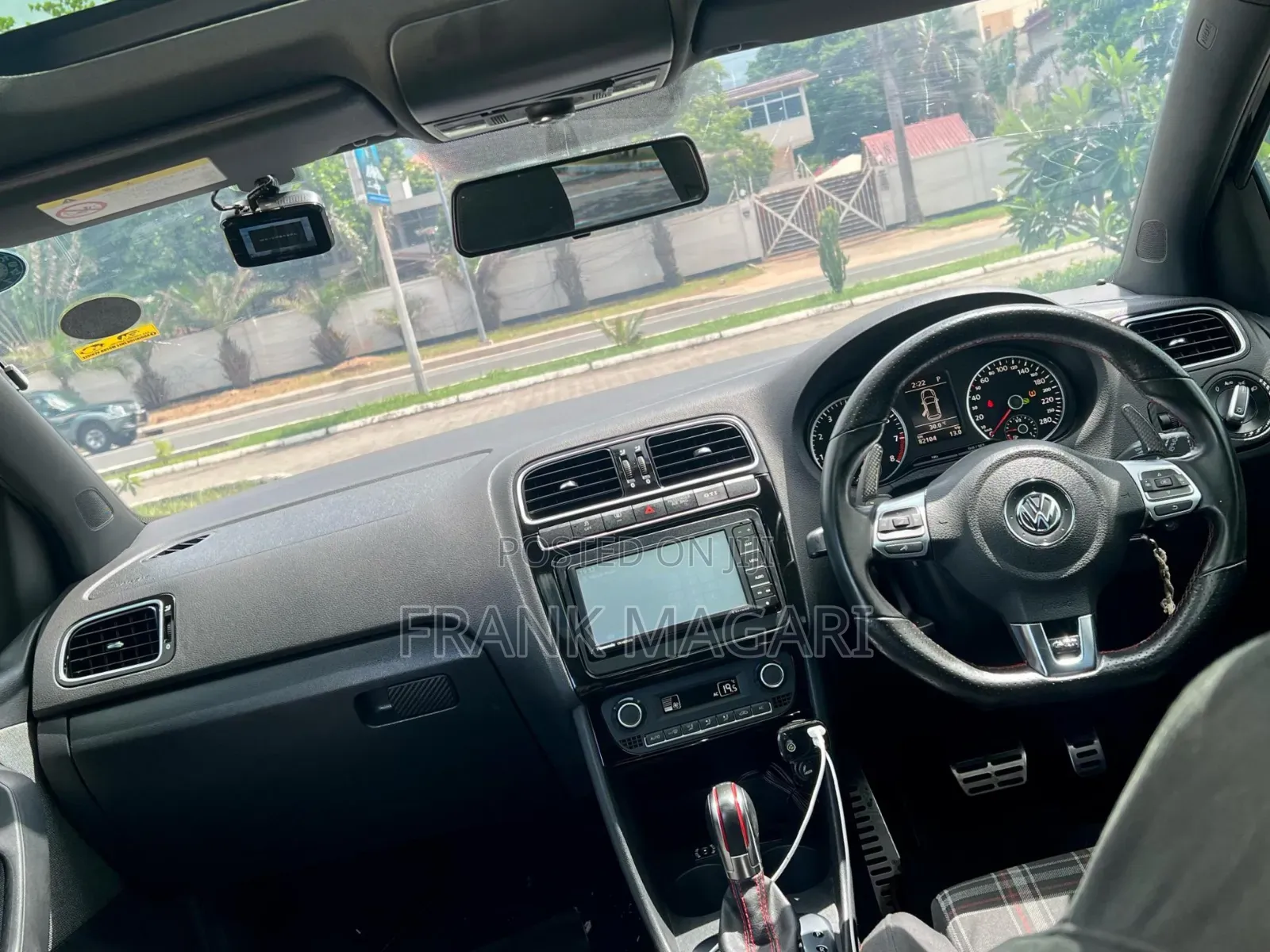 Volkswagen Polo 2011 Black
