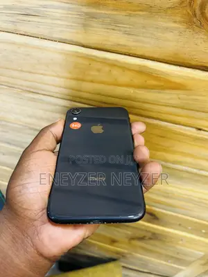Apple iPhone XR 64 GB Black