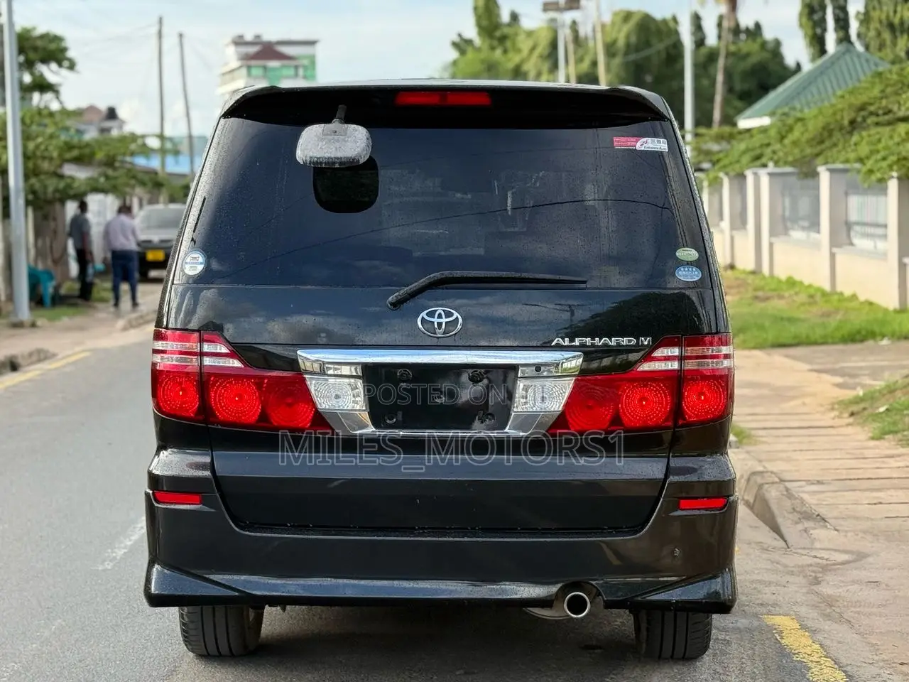 Toyota Alphard 2005 Black