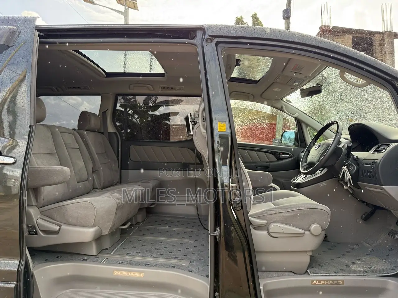 Toyota Alphard 2005 Black