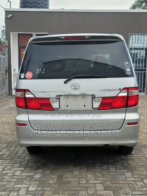 Toyota Alphard 2.4 Petrol AWD 2004 Silver