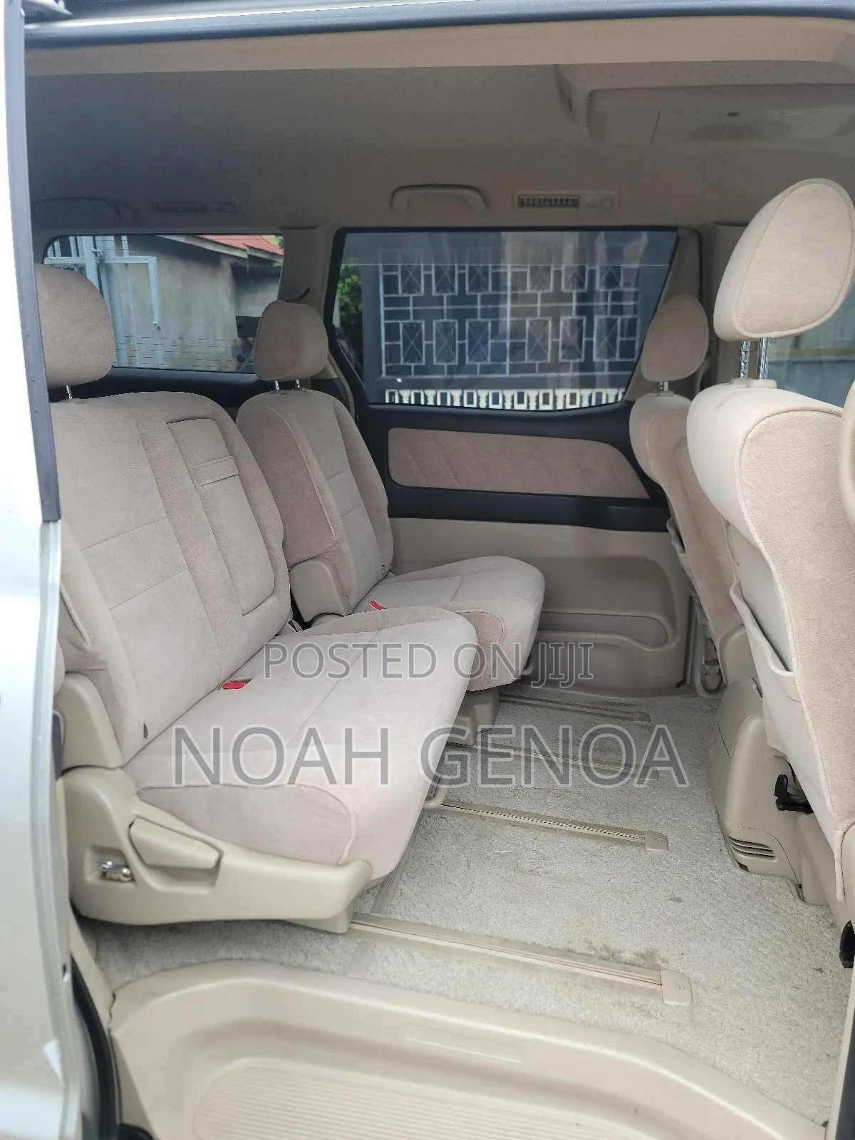 Toyota Alphard 2.4 Petrol AWD 2004 Silver