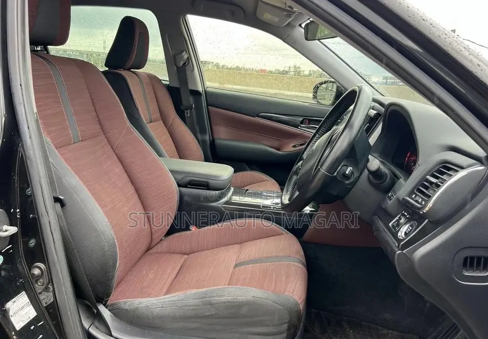Toyota Crown 2014 Black