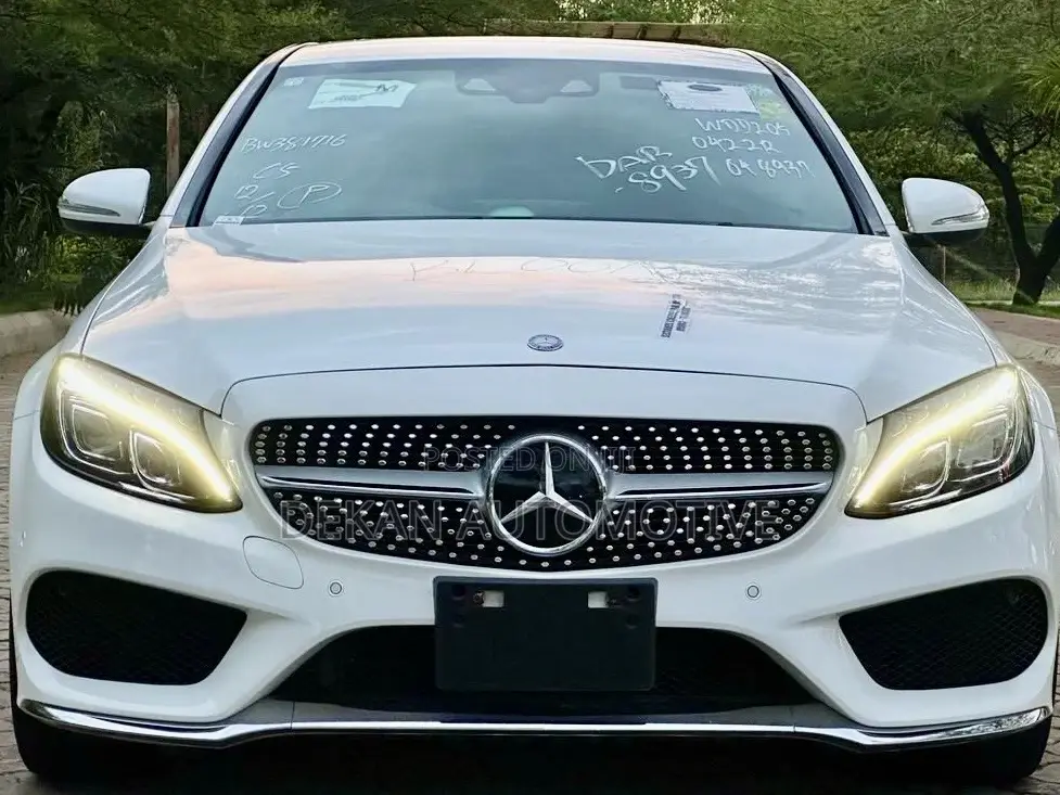 Mercedes-Benz C-Class C 200 (S205) 2014 White