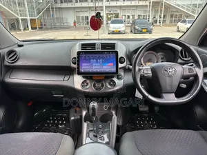 Toyota Vanguard 2011