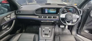 Mercedes-Benz GLE-Class 2020