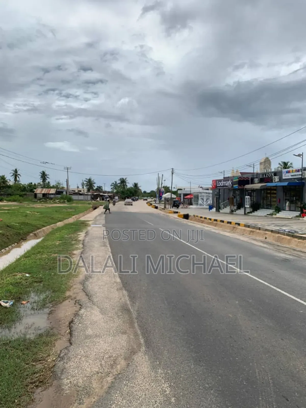 Plot for Sale Bahari Beach